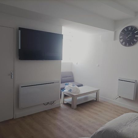 7 Minutes De L'Aeroport Cdg 5 Bed & Breakfast Thieux  Bagian luar foto